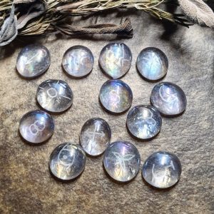 Lilac Diamond – Wicca 13